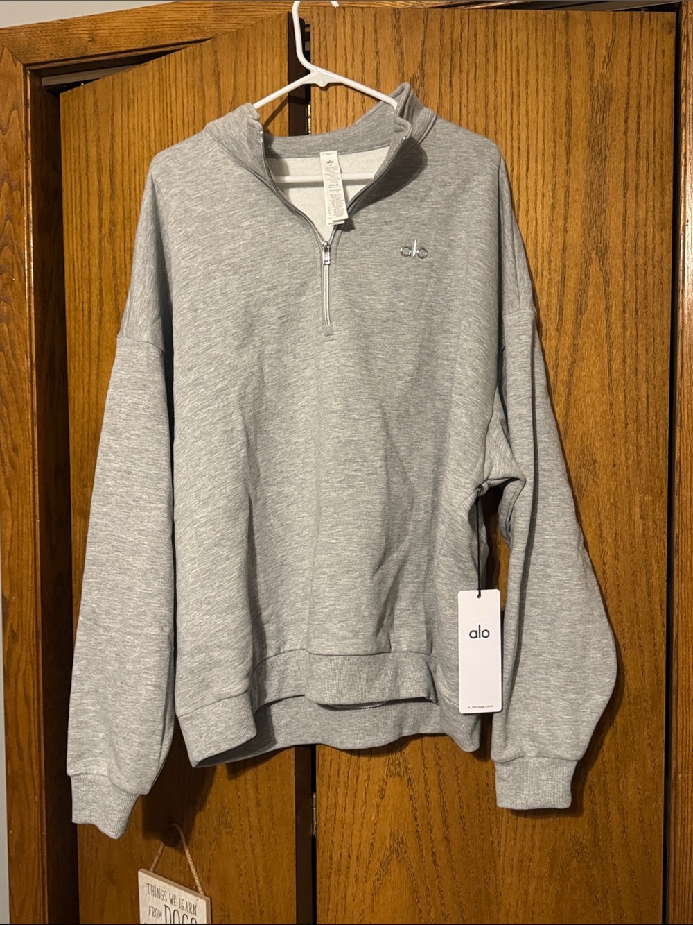ALO Yoga Men's Light Gray Quarter-Zip